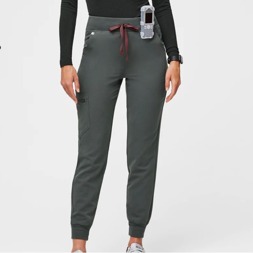Figs Limited Edition Petite Bonsai High Waisted Zamora Jogger Scrub Pants